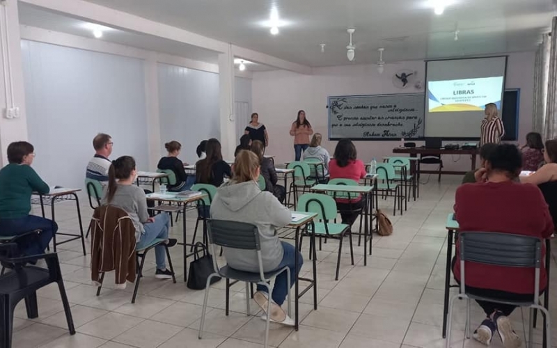 Curso de Libras