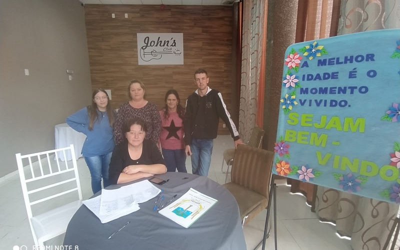 Encontro dos grupos da Terceira Idade do município de Mallet